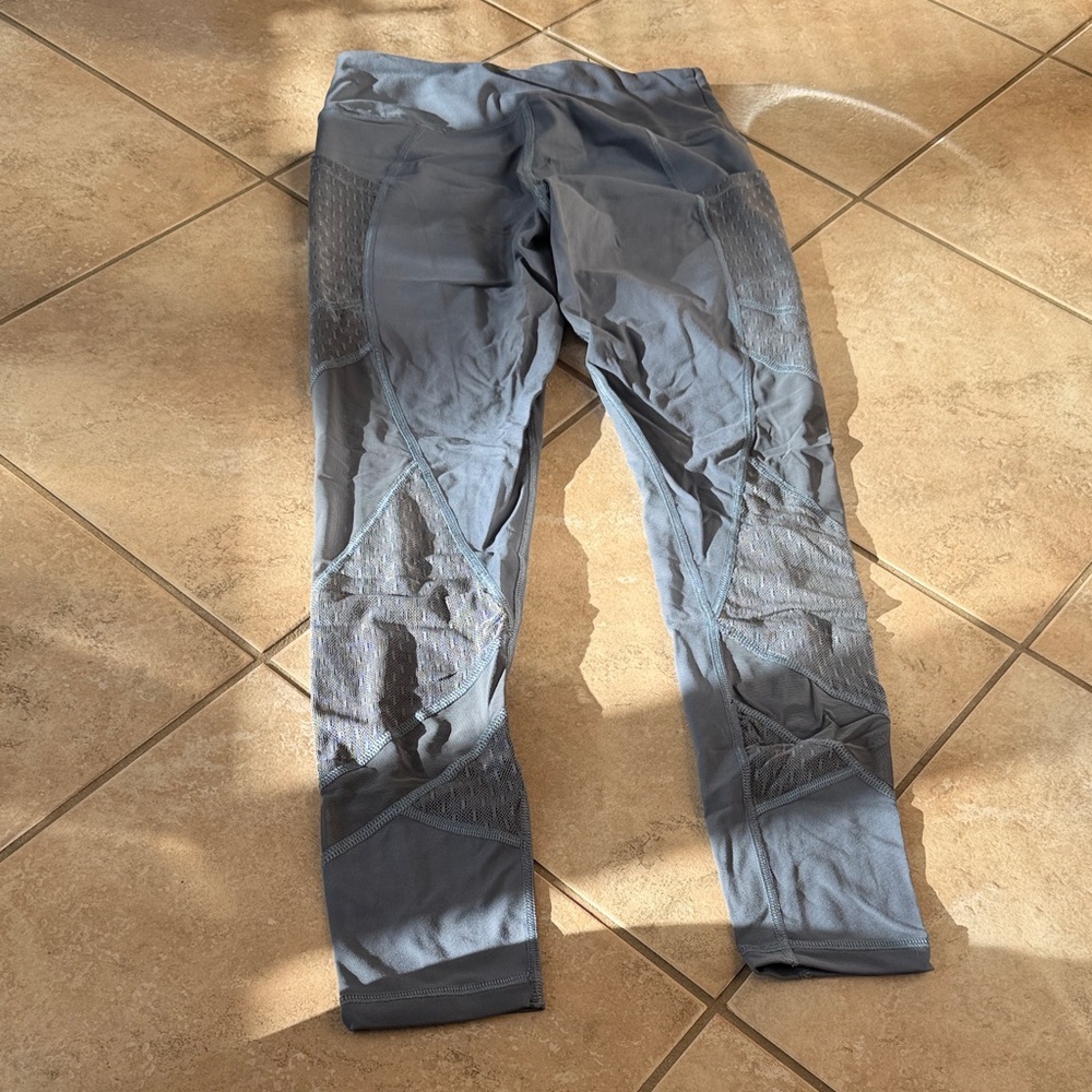 VSX Slate Gray/Blue Athletic Leggings Set with Bra & Tank - Picture 5 of 13